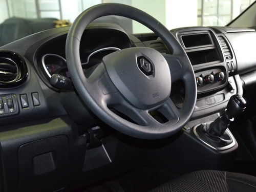 Imagen 13 de 15 de Nueva Renault Trafic Techo Alto