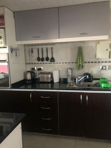Imagen 5 de 14 de Departamento En Venta En Avellaneda Oeste