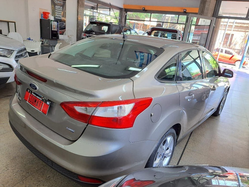 Imagen 6 de 15 de Ford Focus 1.6 S 4 Puertas. Año 2014. Excelente Estado