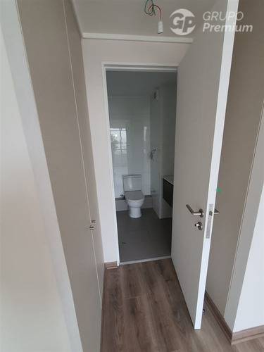 Departamento En Venta De 2 Dorm. 2b Con Bodega En La Florida