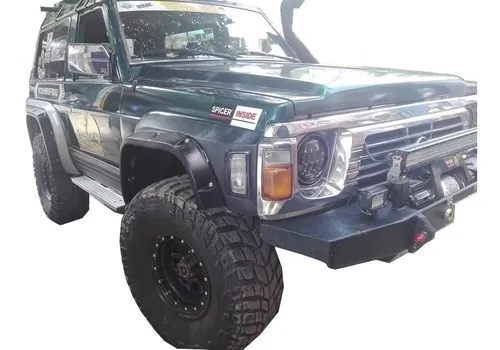 comprar Nissan Patrol Y60  Ampliaciones 4x4 Buches Repuesto Fender 