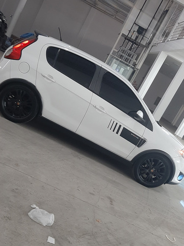 Fiat Palio 1.6 16v Sporting Flex 5p
