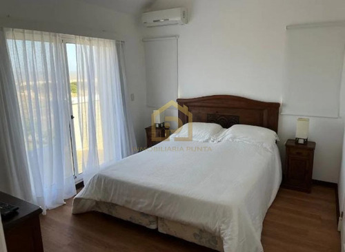 Imagen 7 de 12 de Casa Frente Al Mar 5 Dormitorios En La Barra, Punta Del Este +piscina +parrillero