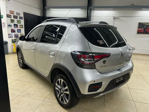 Renault Stepway 1.6 Dynamique / Intens Automática
