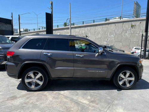 Imagen 15 de 15 de Jeep Grand Cherokee 2014 5p Limited 4x4 V6/3.6 Aut