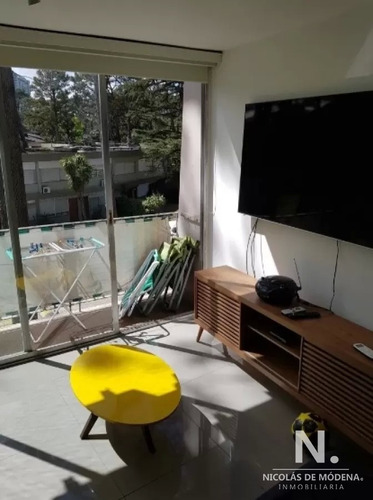 Vende Apartamento De 1 Dormitorio En Playa Mansa, Punta Del Este 