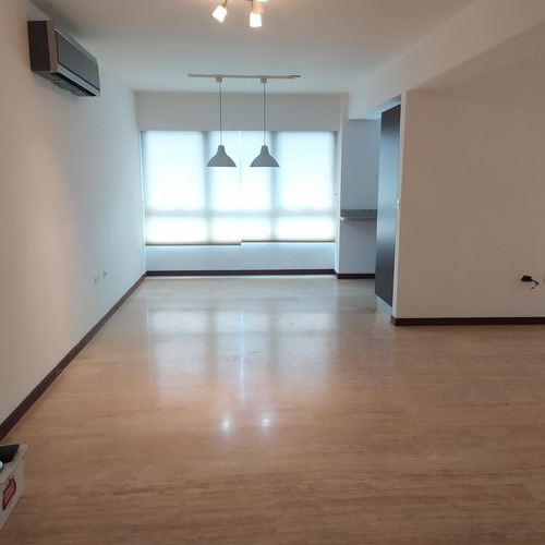 Imagen 4 de 16 de Moderno Apartamento Tipo Estudio En Alquiler Las Mercedes