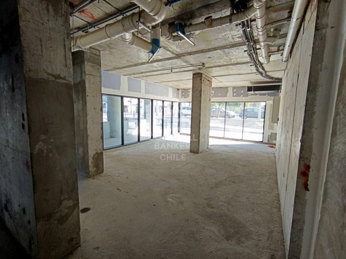 Local Comercial En Ñuñoa De 97m2