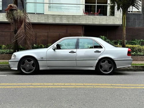 Mercedes-benz Clase C 2.4 Elegance 4 P