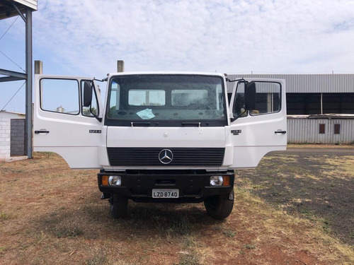Caminhão Mercedes-bens Modelo 1214 - Ano 1995 - Branco