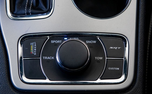 Imagen 15 de 16 de Jeep Grand Cherokee 6.4 Srt Atx 465hp At