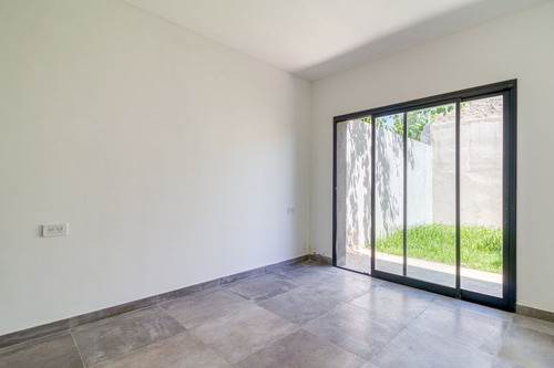 Ph Venta 2 Dorm 2 Baños Coch Pilar. Financia!
