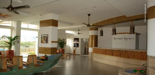 Apartamento En Arriendo En Playa Salguero. Cod A1030180