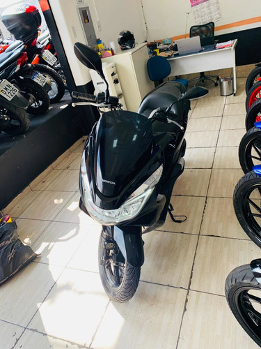 Imagem 2 de 5 de Honda Pcx 2016 Impecável