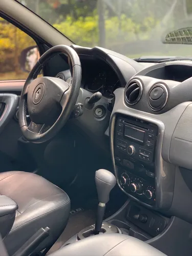Renault Duster 2.0 Dynamique 4x2 automático