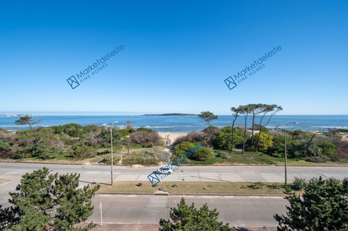 Imagen 10 de 29 de Playa Mansa Pent House Duplex