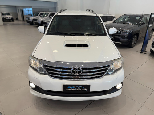 Toyota SW4 3.0 Srv 5l 4x4 Aut. 5p 171 hp