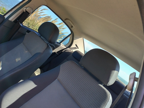 Imagen 14 de 20 de Volkswagen Gol 1.6