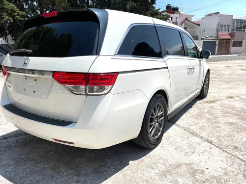 Honda Odyssey 3.5 Touring Mt