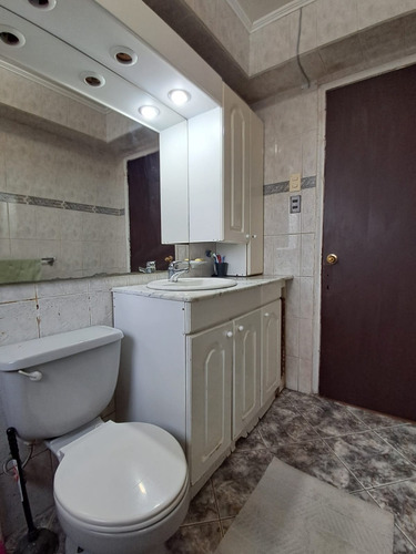 ¡oportunidad! 2d 1b 1e Amplio Departamento Santiago Centro