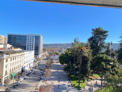 Departamento En Plena Plaza De Armas De Talca