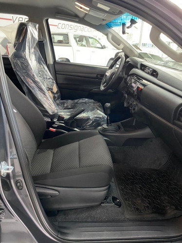 Imagen 10 de 14 de Toyota Hilux