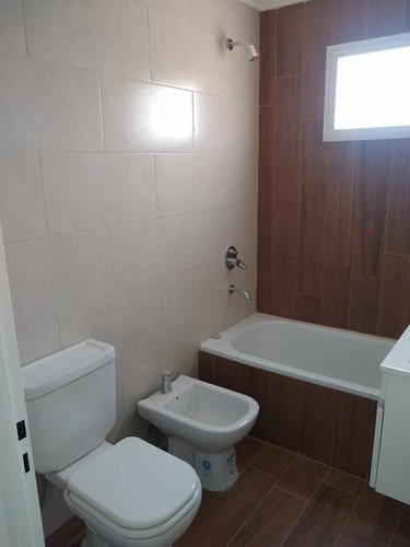 Imagen 18 de 21 de Departamento De 3 Ambientes Venta En Florida Oeste Con Parrilla