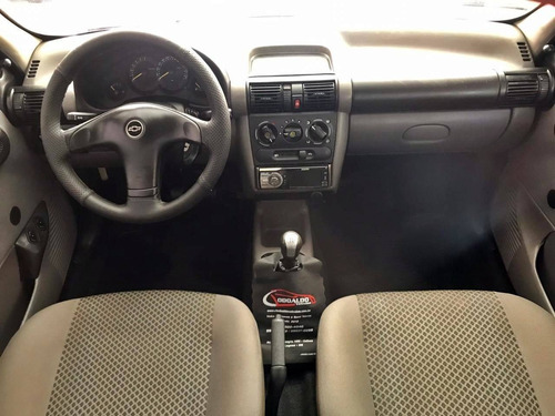 Chevrolet Classic 1.0 Mpfi Ls 8v Flex 4p Manual