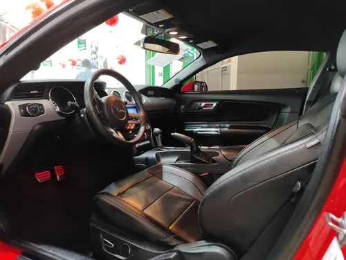 Ford Mustang 5.0 V8 GT At