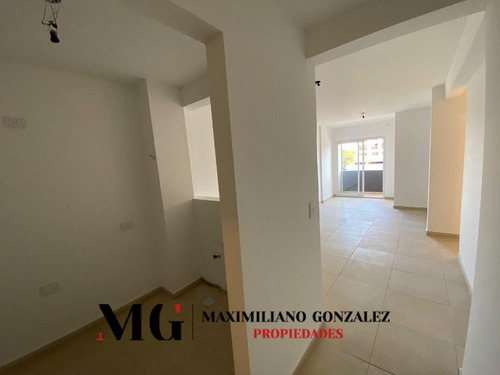 Departamento En Venta, 2 Ambientes - Ezeiza