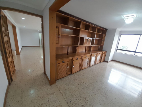 Imagen 18 de 22 de Apartamento En Venta En Medellín Sector Castropol