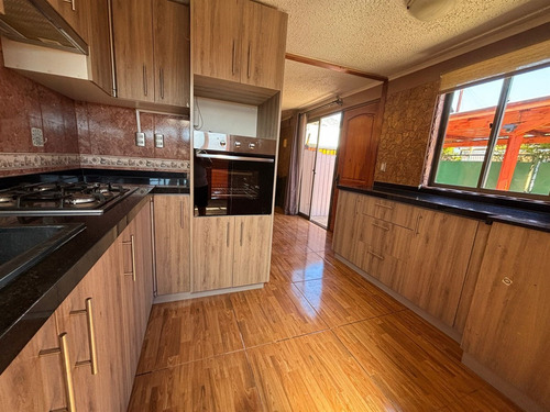 Hermosa Casa Venta De 3 Dorm 2 B. En Olmué Paradero 29 1/2