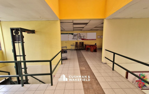 Imagen 6 de 7 de Propiedad Industrial En Venta