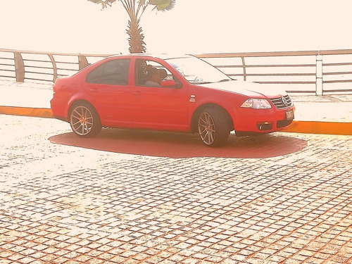 Volkswagen Jetta Clásico 2.0 Cl 5vel Aa Mt 2011