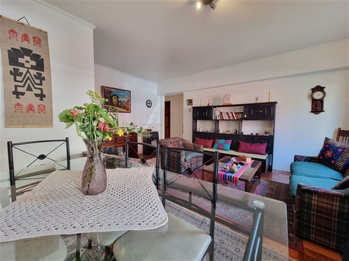 Oportunidad Depto Amplio Antiguo En Venta 3d 2b En Ñuñoa