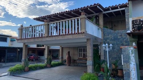 Imagen 2 de 11 de Casa En La Mejor Zona De Turmero 04243011553