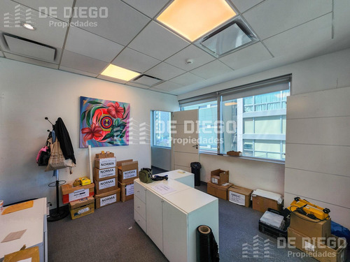 Venta Oficina De 260 M2 Con 4 Cocheras En Edificio One World, Olivos, Vicente Lopez