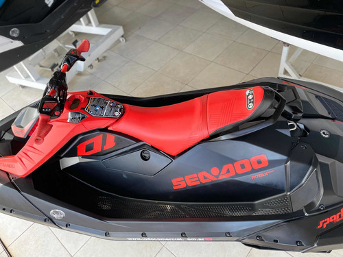 Sea Doo Spark Trixx 2up 8hs Blutooth Año 2022 - Test Drive