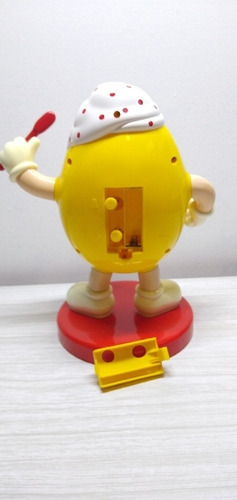 Imagen 8 de 10 de Reloj Souvenir De M&m' Funcionando Alto 27 Cm Ancho 15 Cm