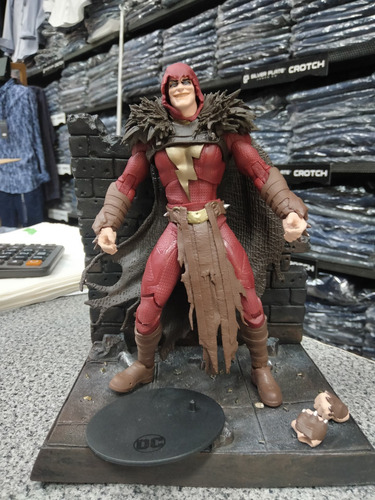 Dc Mcfarlane, King Shazam Infected, Multiverse!! (Usado)