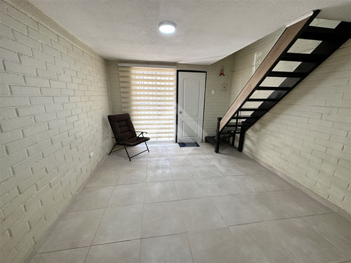 Casa En Venta De 2 Dorm. Acepta Subsidio En Maipú
