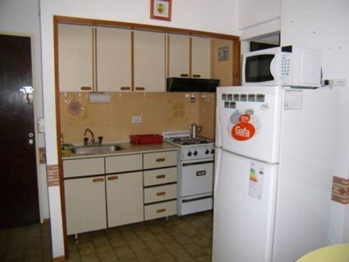 Imagen 5 de 7 de Departamento 2 Amb. A Metros De La Playa, Con Calefacción