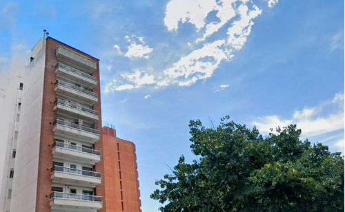 Departamento En Venta - 2 Dormitorios 1 Baño - 54mts2 - La Plata