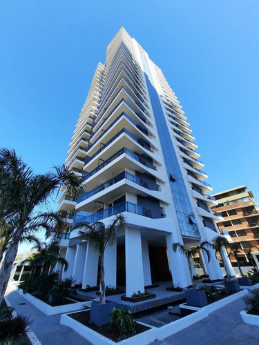 Imagen 2 de 24 de Departamento - Puerto Norte A Estrenar!! Vista Al Río , Amenities!! Con Cochera!!