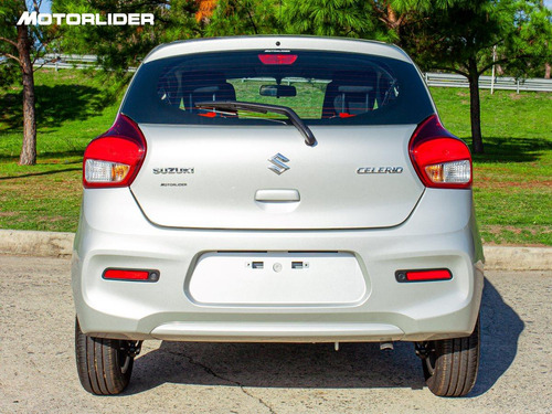 Imagen 4 de 25 de Suzuki Celerio 1.0 Gl Extra Full | Permuta / Financia