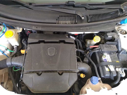 Fiat Palio 1.6 16v Essence Flex 5p Manual