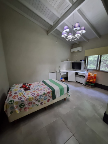 Excelente Casa En Venta Sobre Calle El OmbĂș, En Club De Campo El Moro