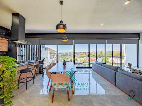 Casa Sola Con Alberca Climatizada, Brisas, 3 Recámaras, 3.5 Baños, 3 Autos, Seguridad 24hrs $6,350,000.00