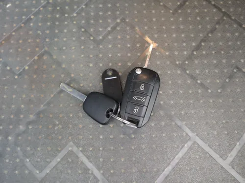Citroën C-Elysée EXCLUSIVE VTI 1.6 MT