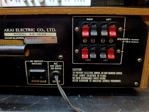 Precioso Sintoamplificador Akai Aa-1030 Japan Hbaudio Cedro